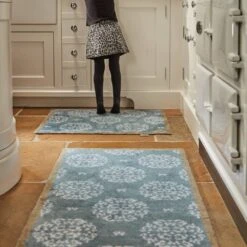 Hug Rug - Home No. 15 Runner - 150cm X 65cm -Greeny Sales 1012137220 201012137420 20Home201520Hug20Rug