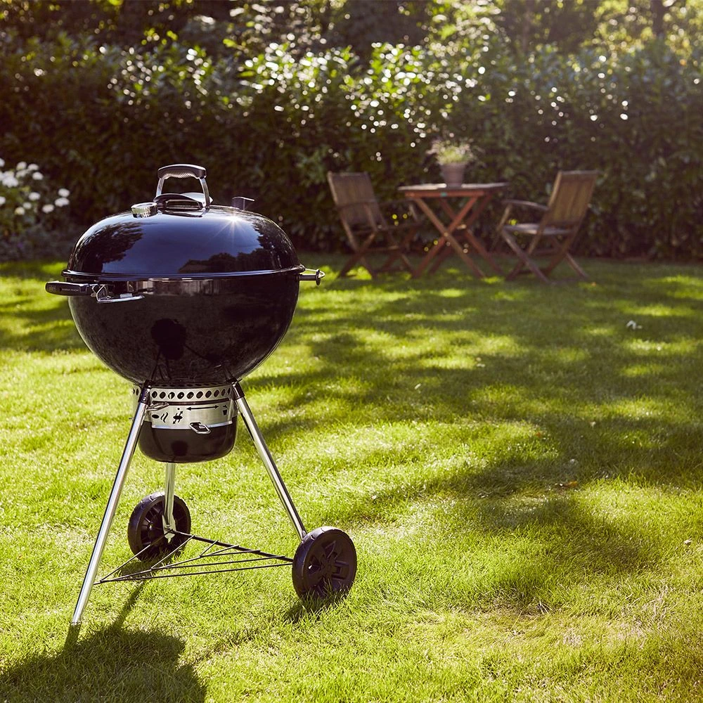 Weber - Master Touch GBS E5750 - 57cm Black Charcoal BBQ 1 Weber - Master Touch GBS E5750 - 57cm Black Charcoal BBQ
