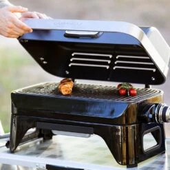 Campingaz - Attitude 2GO Black BBQ 8 Campingaz - Attitude 2GO Black BBQ -Greeny Sales 10251777 ATTITUDE 2go BLACK 22